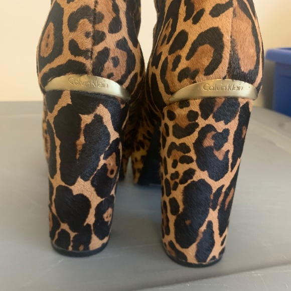 Calvin Klein heeled booties - Picture 6 of 7